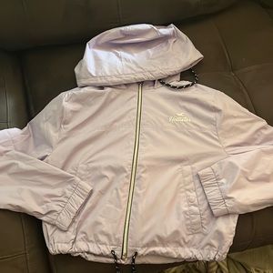 hollister cropped wind breaker.